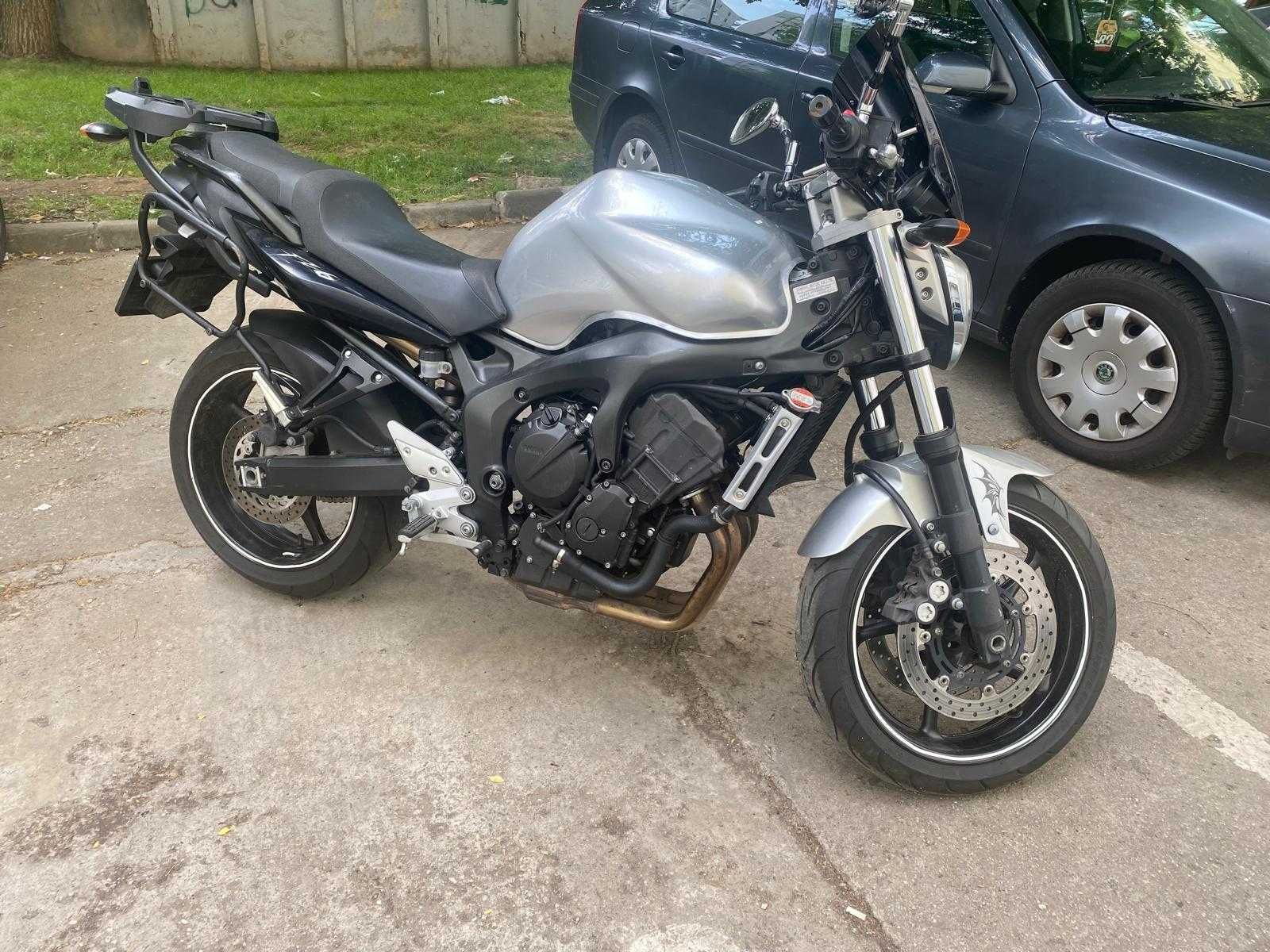 Yamaha FZ6 S2 - 2008
