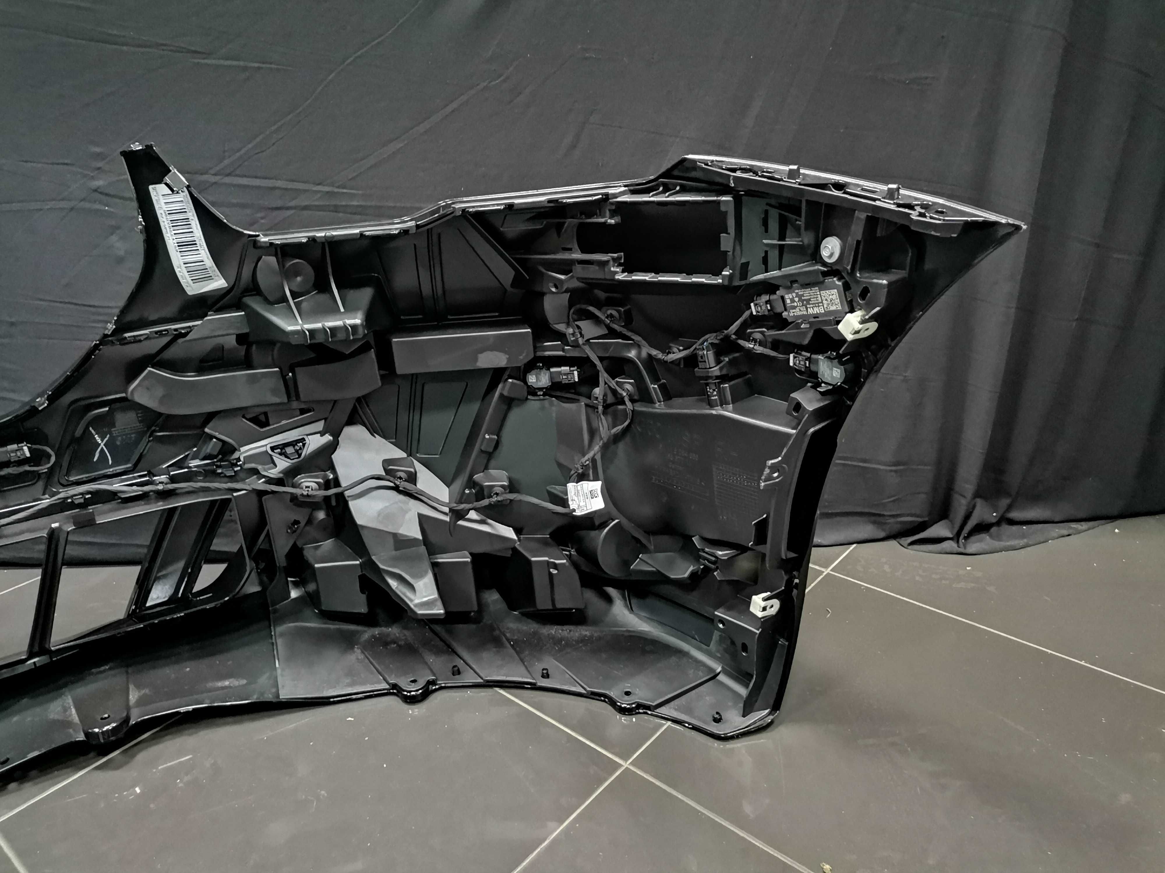 Нова Предна Броня Комплект BMW 5 i5 G60 G61 M Sport Paket Black Saphir