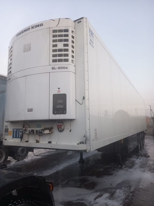 Продаётся фура с прицепом