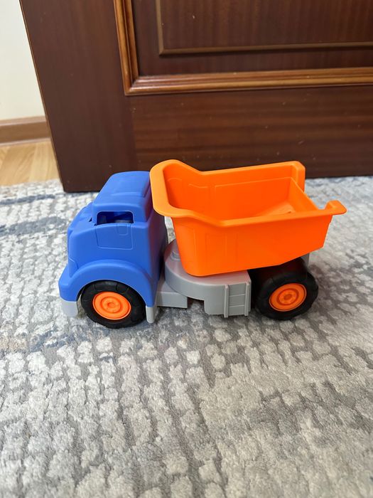 Самосвал для мальчиков