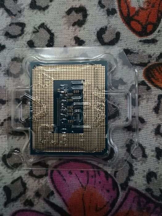 Procesor Intel Core i3-12100F + Cooler