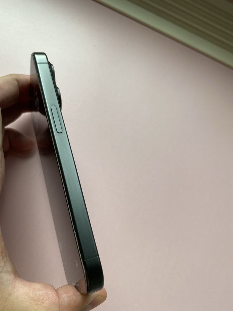 Iphone 15 pro 256 Гб
