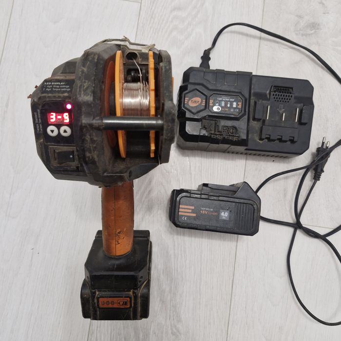 Pistol legat fier beton Tjep Ultra Grip 40 de inchiriat