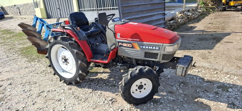 Трактор Янмар ф200 4×4