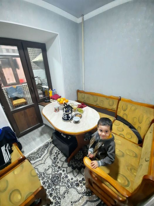 Срочно продается 2Х кв 1-етаж