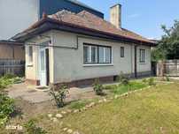 Casa Cu Potential In Cartierul Florilor