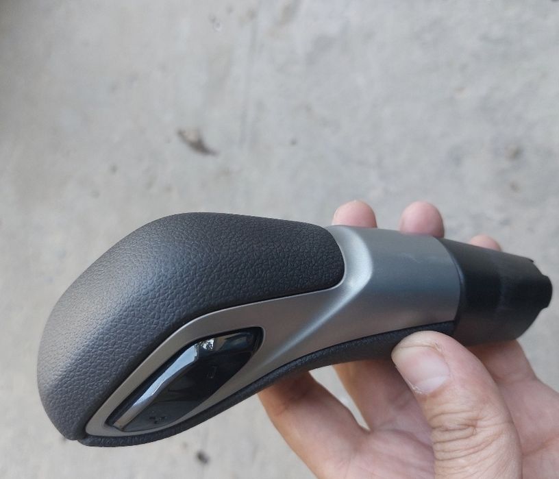 Продам ручку скорости от трекер 2 состояние отличное оригинал