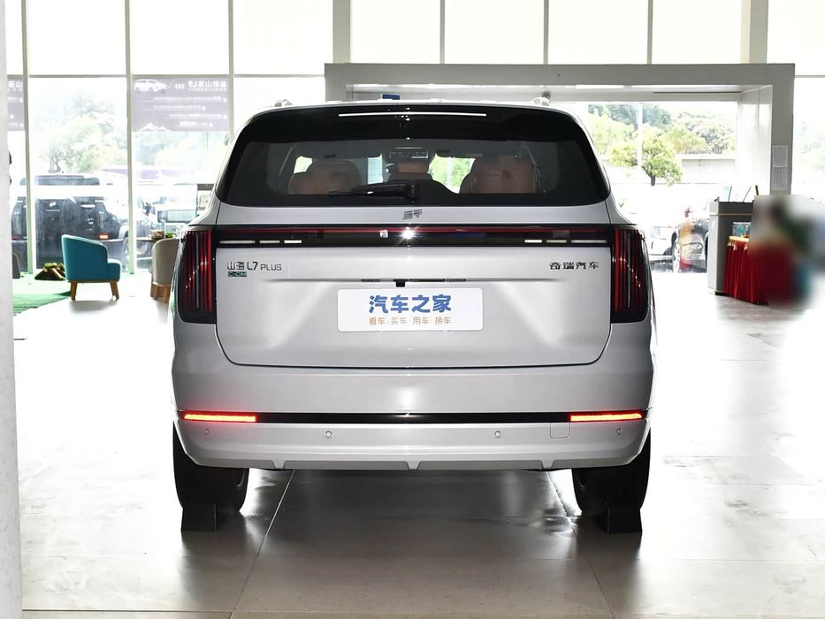 Jetour L7 Plus плагин гибрид 121км