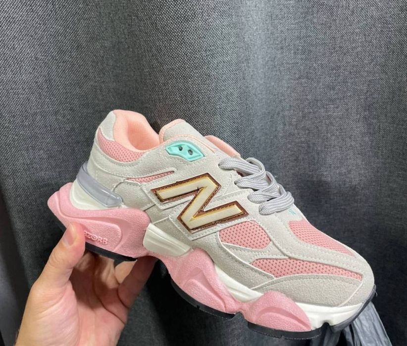 Adidasi dama new Balance