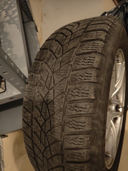 Jante borbet r16 cu cauciucuri de iarna Goodyear