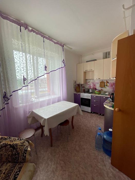 1 комнатная квартира 51 квадрат !