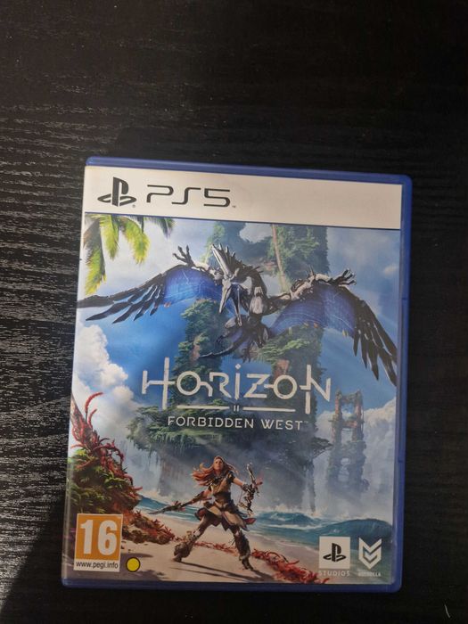 Vând jocuri PS5. FC24, Horizon Forbidden West