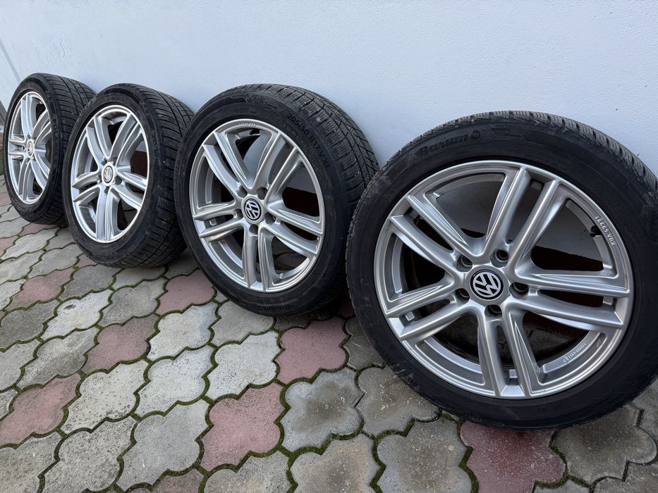 Jante R17 (doua seturi  + doua randuri de cauciucuri (vara si iarna)