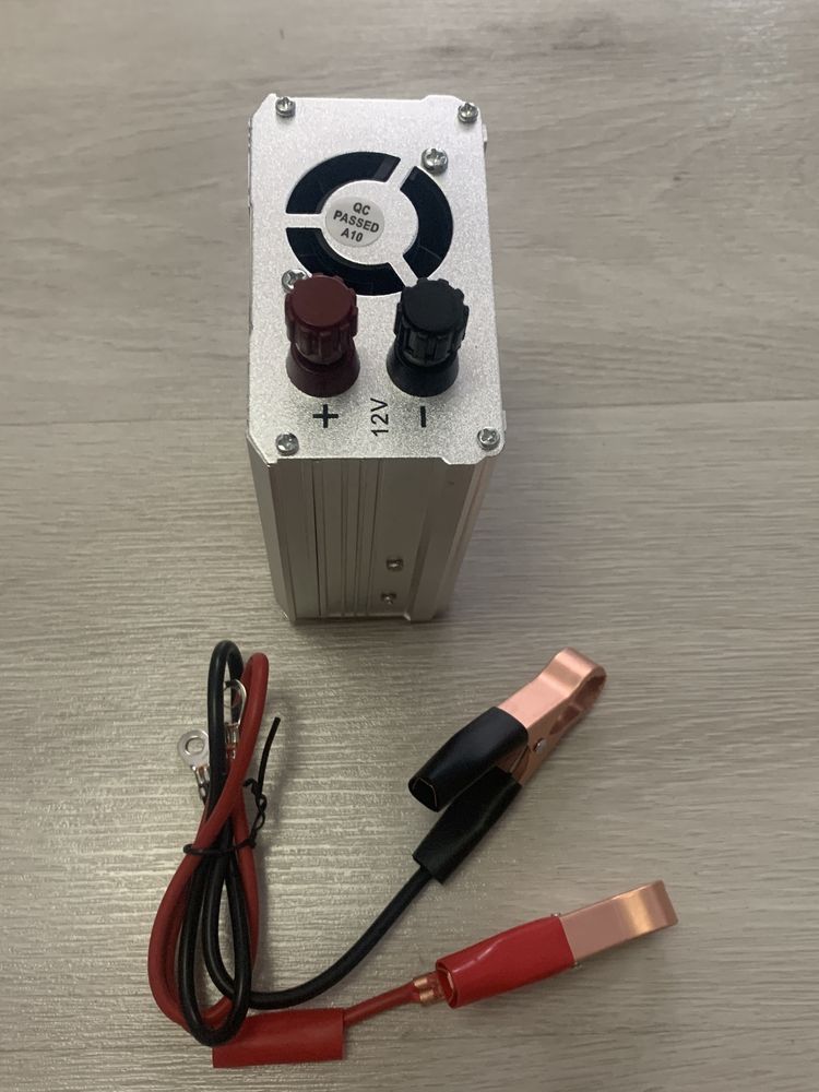 Invertor convertor 12v la 220V 500W, USB