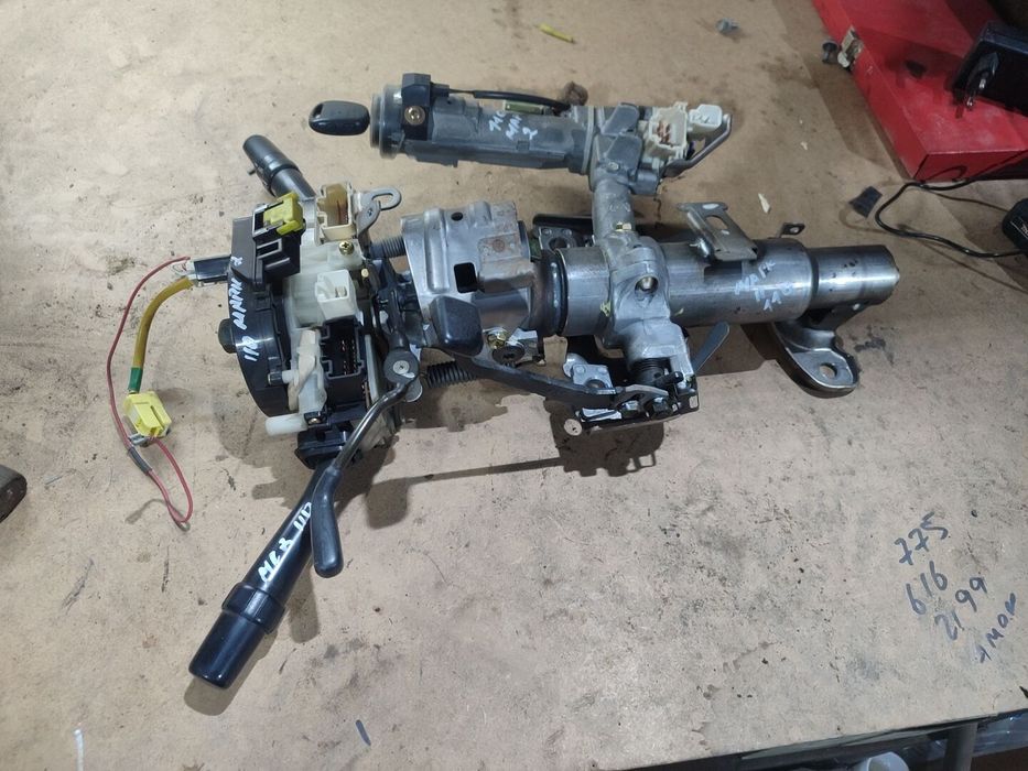 Гитара замок зажигания рулевой колонка Тойота Марк 2 110 кузов