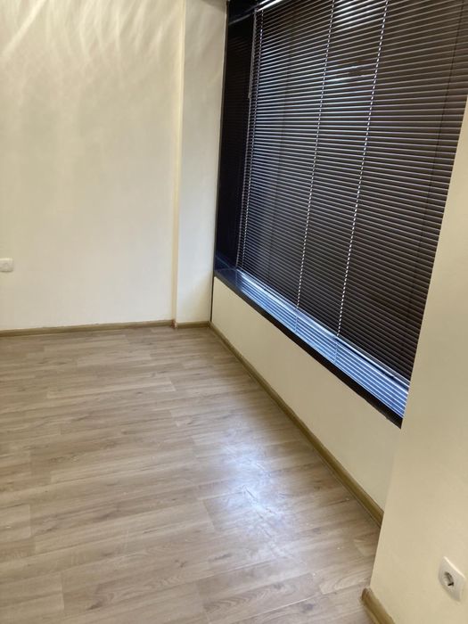 ОФИС от собственик - Продава Се