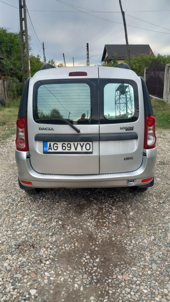 Vand, schimb.Dacia Logan 2010