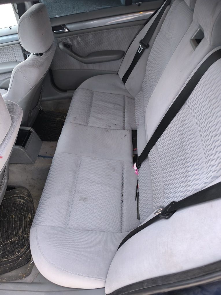 BMW E46 318i на части