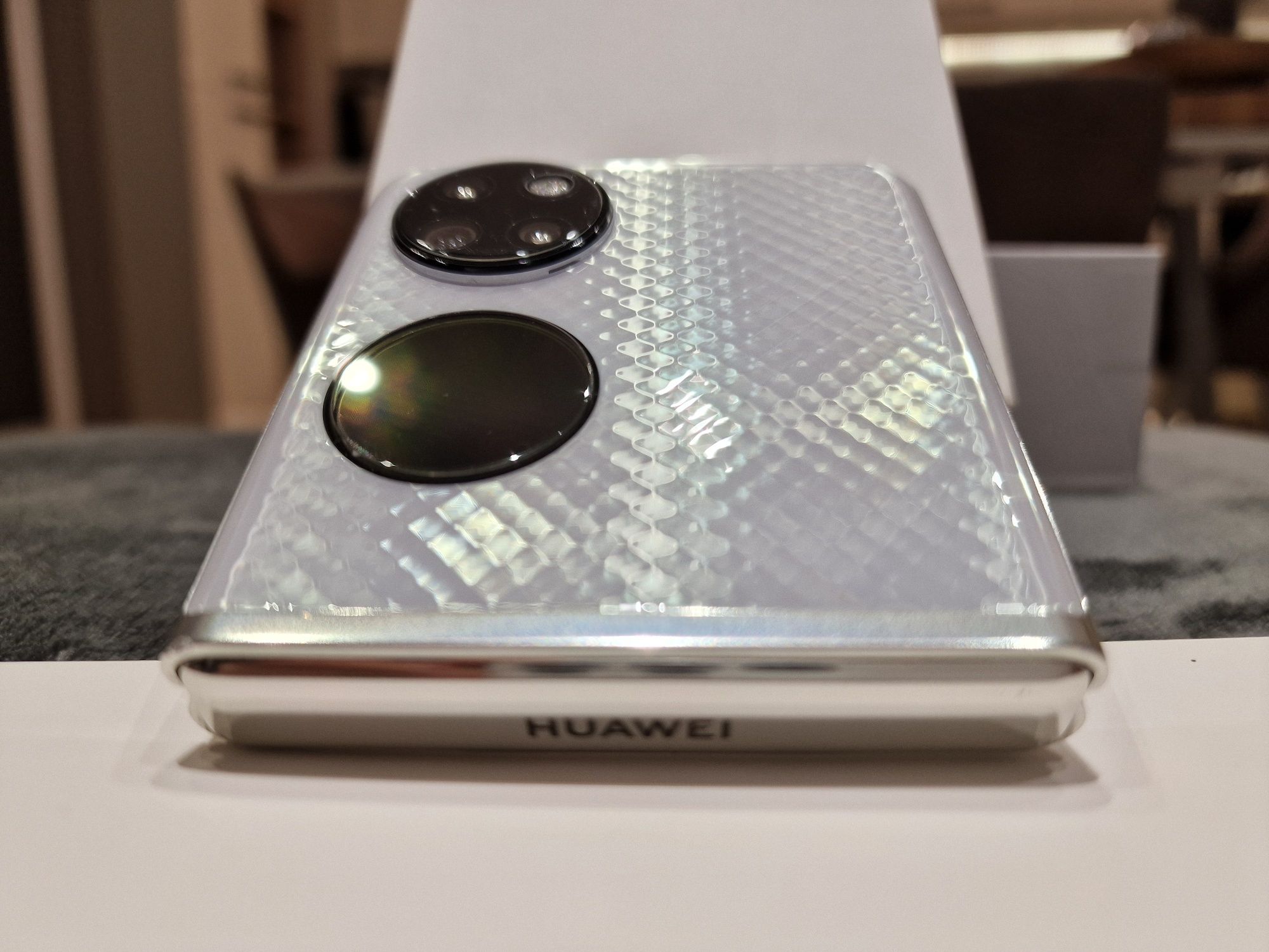 Huawei P50 Pocket