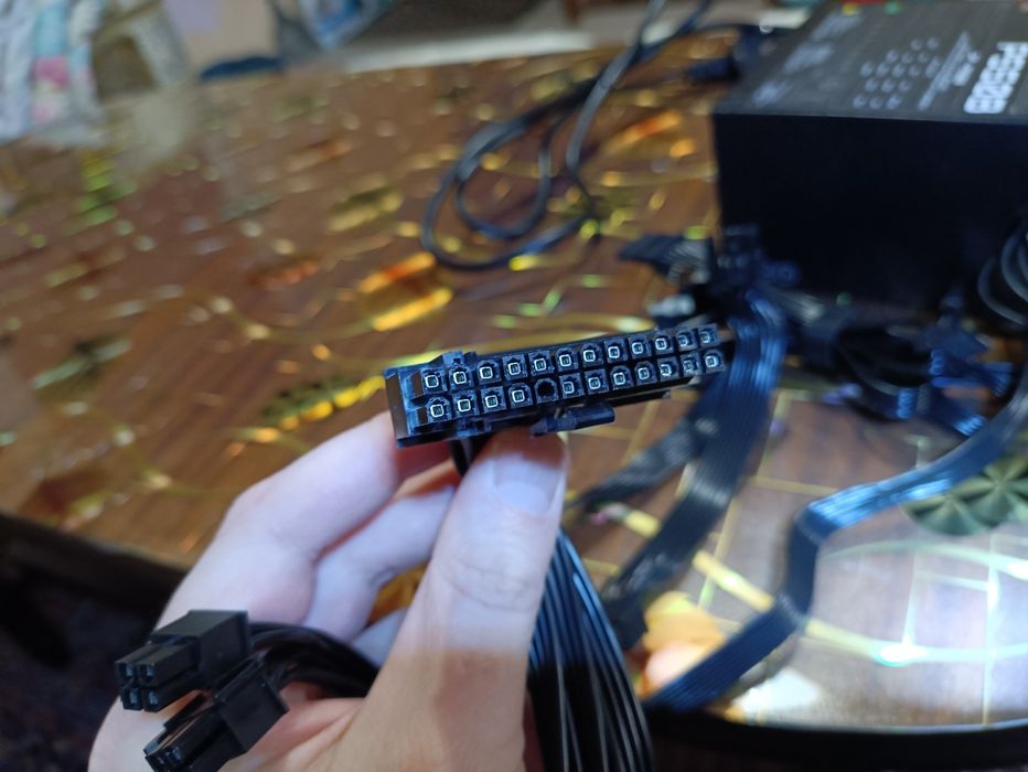 Захранване Gigabyte P550 B, 550W, 80 plus Bronze