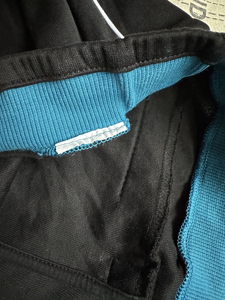 Hugo Boss pants original долнище.M