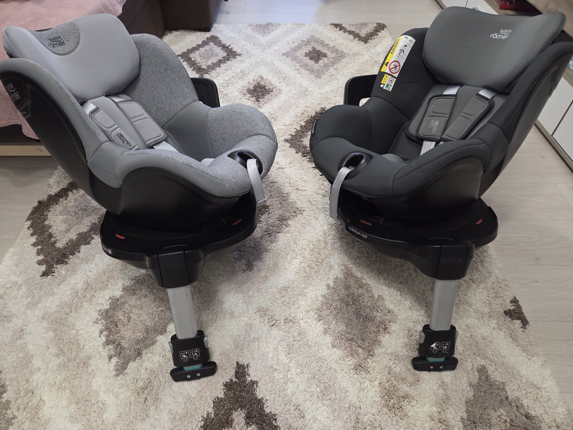 Britax Romer Dualfix M i-Size – scaun auto rotativ 360° ISOFIX
