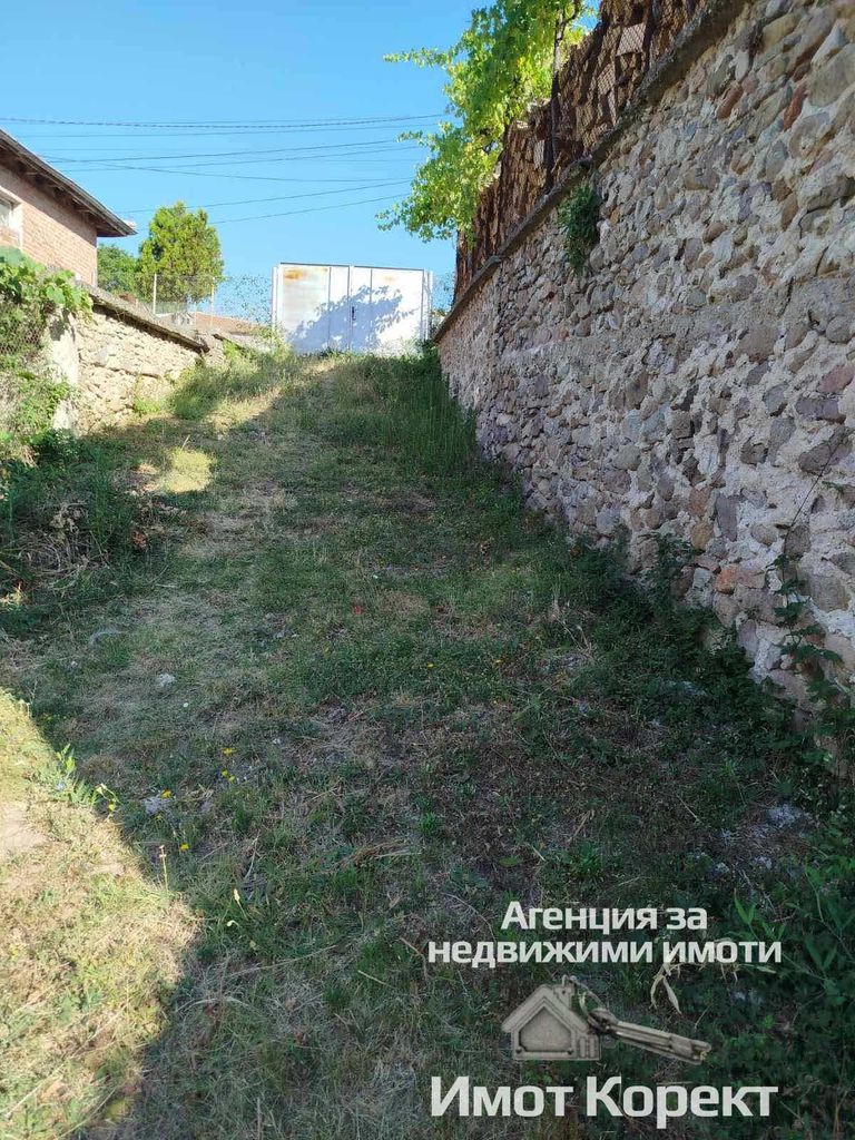 Продава се Къща в с. Тополово, Област Пловдив - 136 кв.м за 478 €/кв.м - Снимка #2