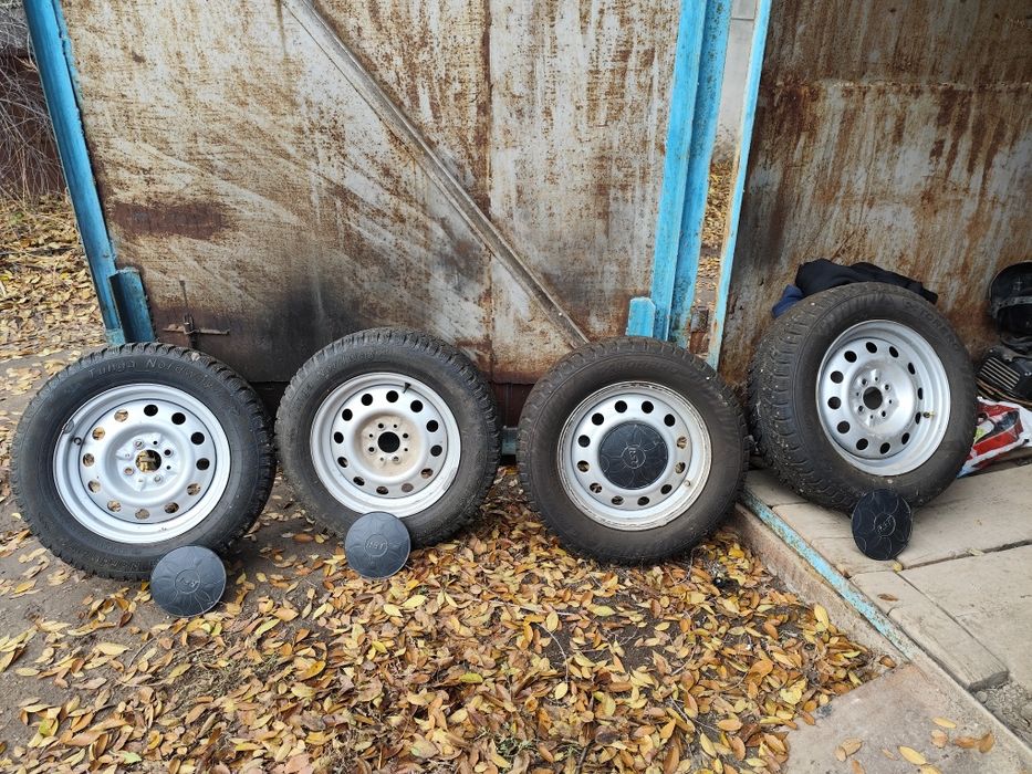 Продам зимние колеса на ваз