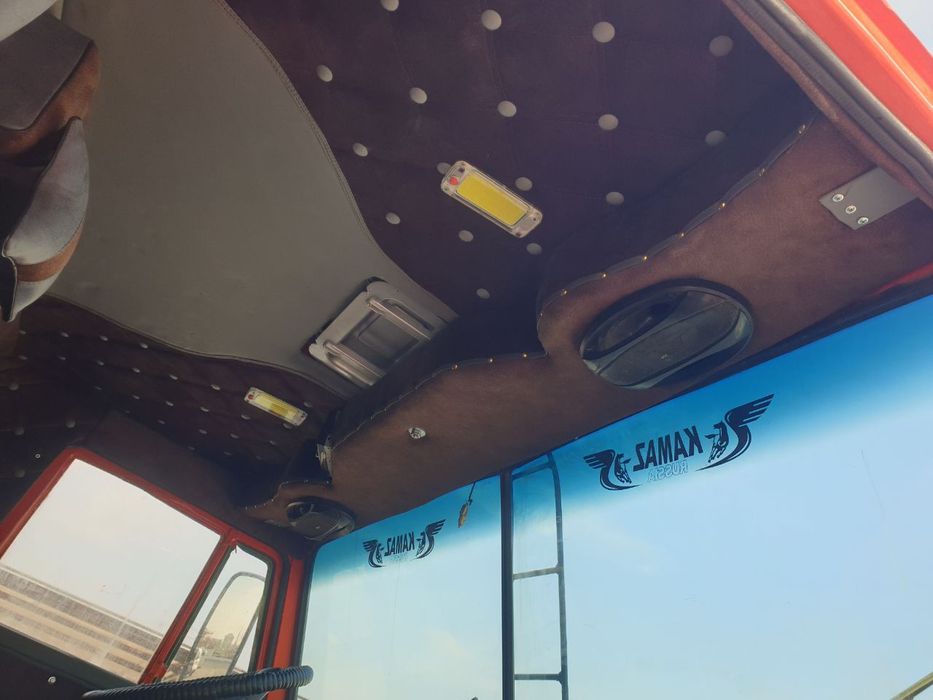 Kamaz samasval euro  1990