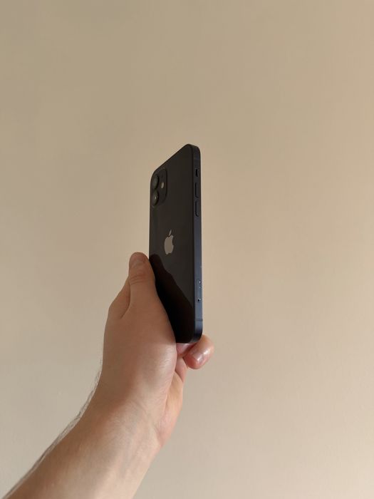 iPhone 12 64gb Black