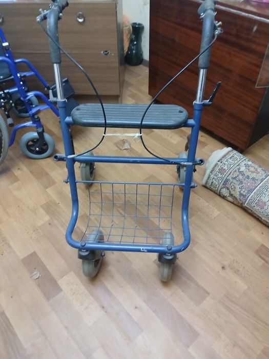 Продам ходунки для взрослых