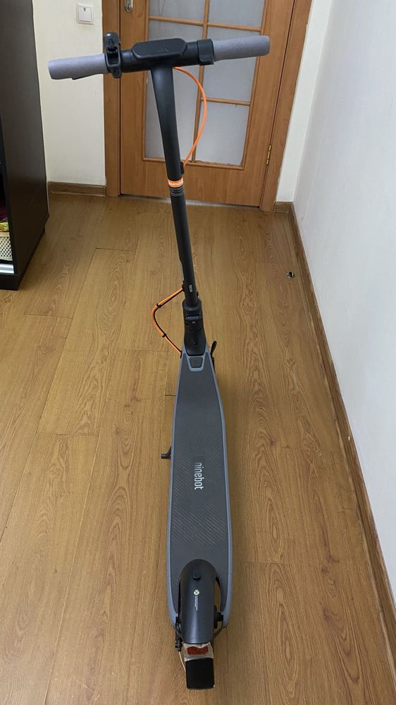 Электро самокат Ninebot E2 plus