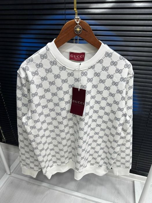 Мъжки блузи различни модели