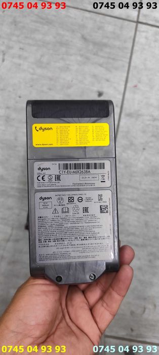 aspirator Dyson V11 pentru piese si acumulator  se vinde ca in poze