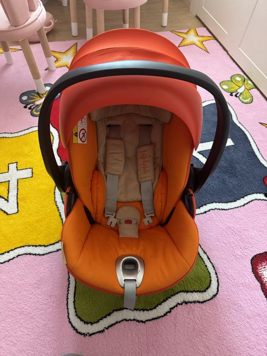 Cybex Cloud Q Автомобильное кресло / переноска