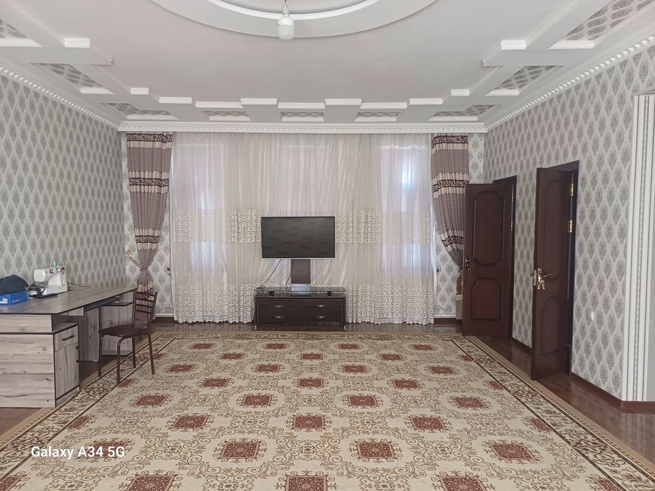 Gala osiyoda 2 qvqtli uchaska sotiladi