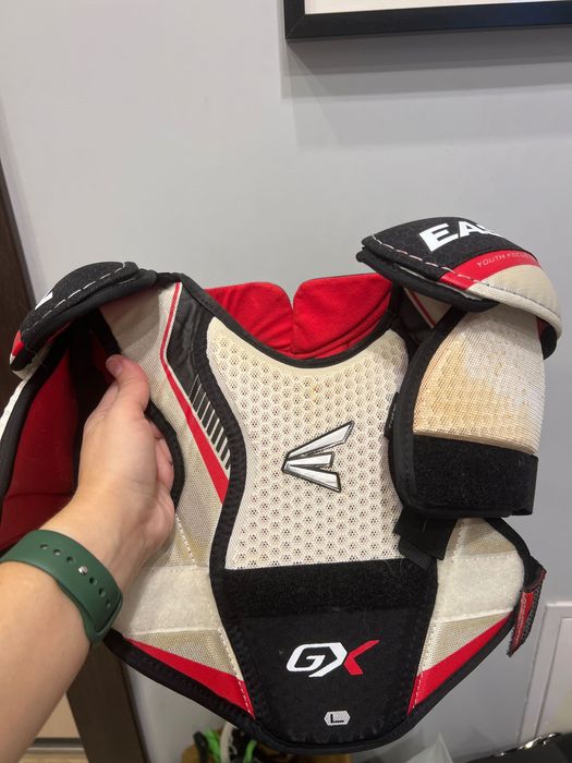 Нагрудник хоккейный