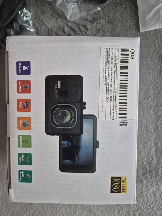 Camera auto bord , nouă