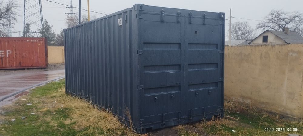 Сроно Продается контейнер 6 метровый готовый под ключ, имеется теплые