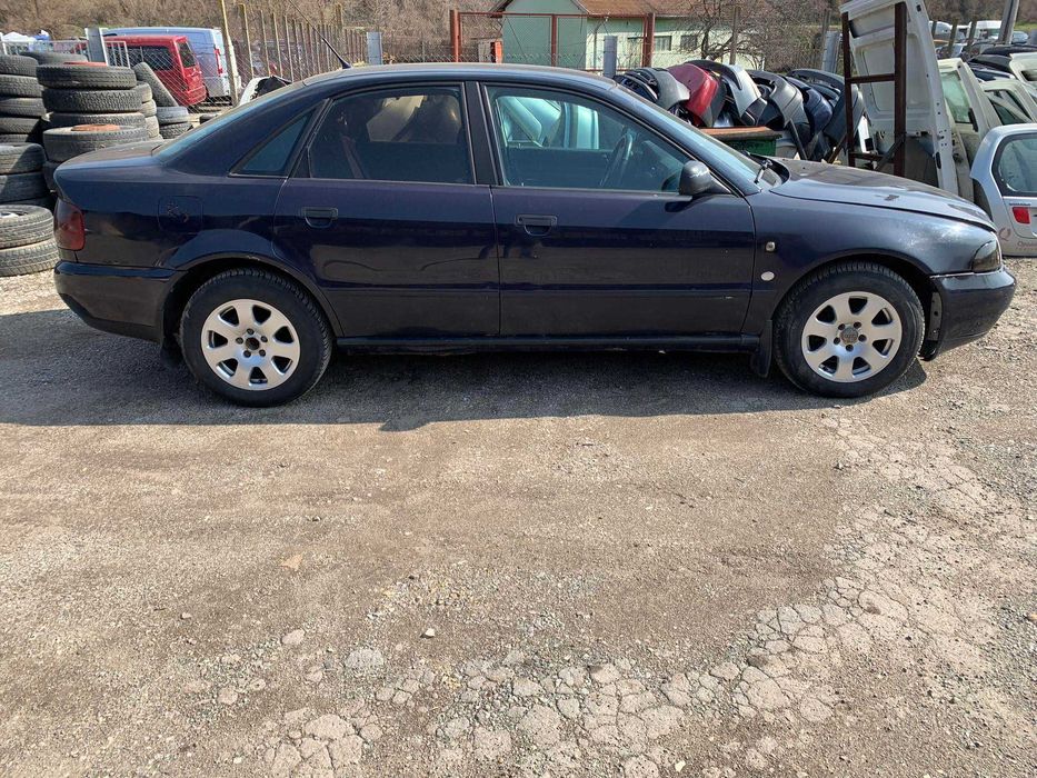 Audi A 4 quattro 1.8 i