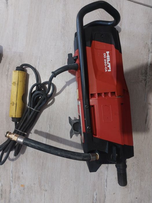 Mașina de carotat hilti dd250 ca