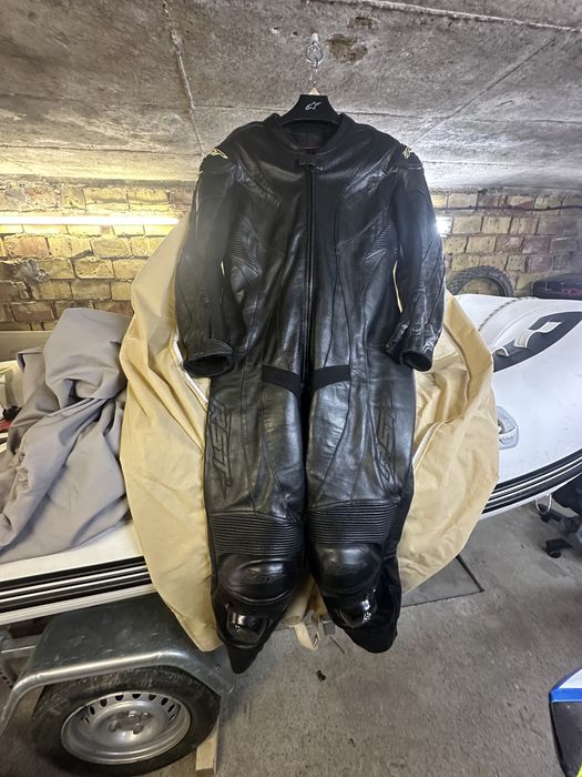 Цял Мото екип RST Performance 56