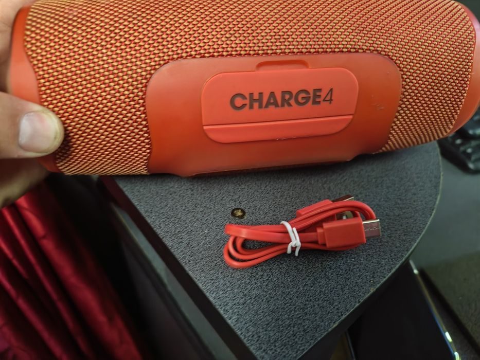 Vând Boxa Portabila JBL Charge 5