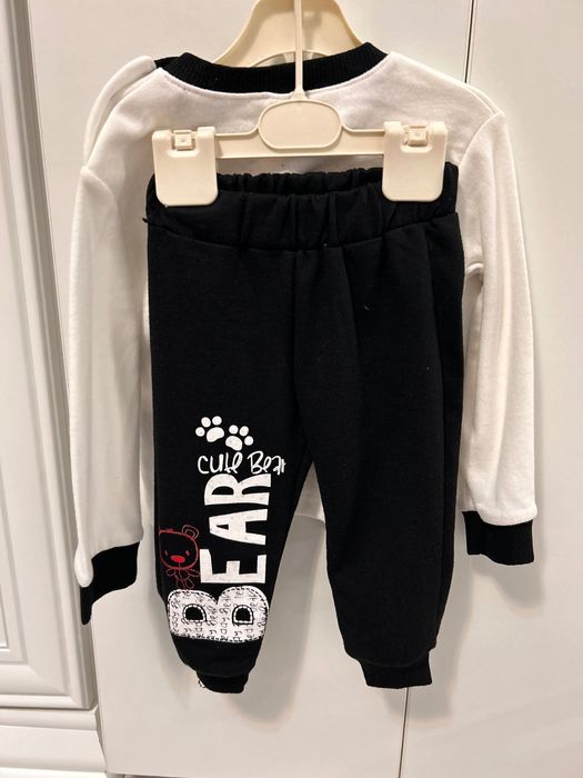 Compleu nou cu etichetă