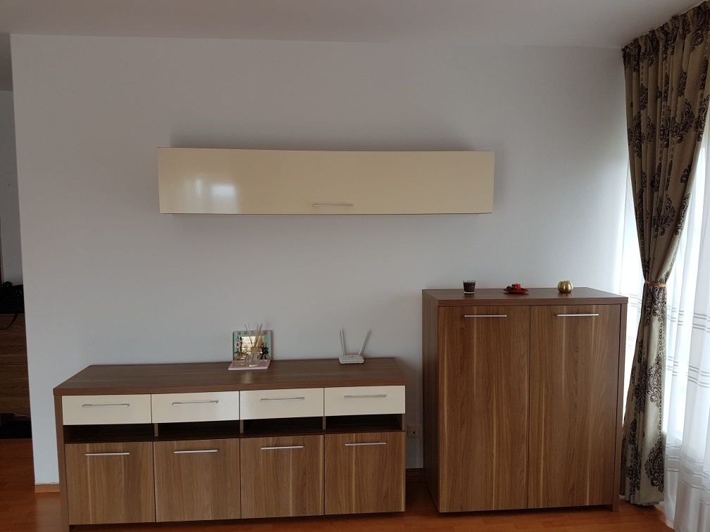 Inchiriez apartament cu 2 camere zona Titan