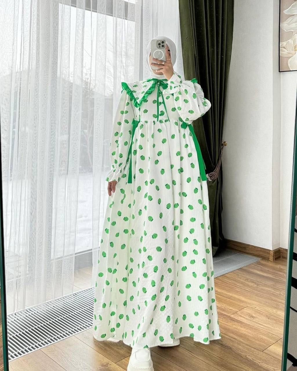 Платье клубника yangi koyne