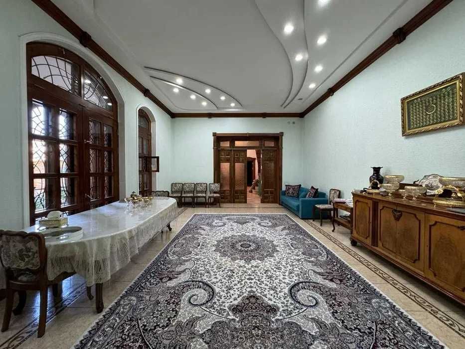 ‼️Метро Минор‼️ Продается Шикарный Углавой ДОМ в ЦЕНТРЕ/8 соток/ 500м²