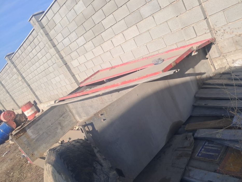 Палетница для грузовых авто