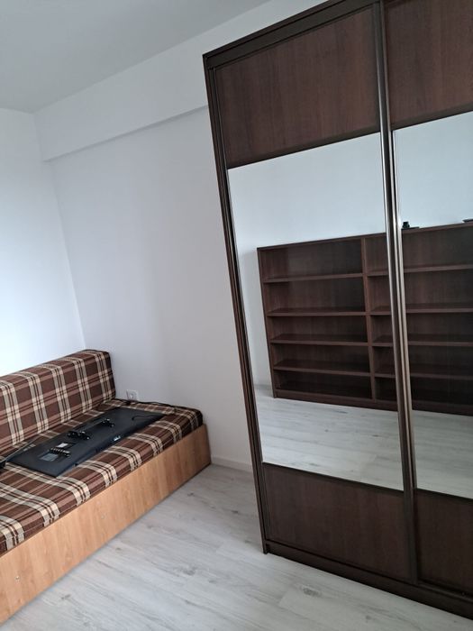Închiriez sau vand la pretul de 70000 euro ap cu 2 camere in cartierul