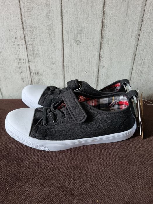 Продам кеды Kedini р 37